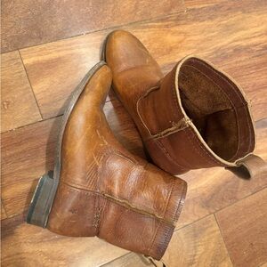 Frye Brown Leather Ankle Boots | Distressed Moto Style | Women’s size 6